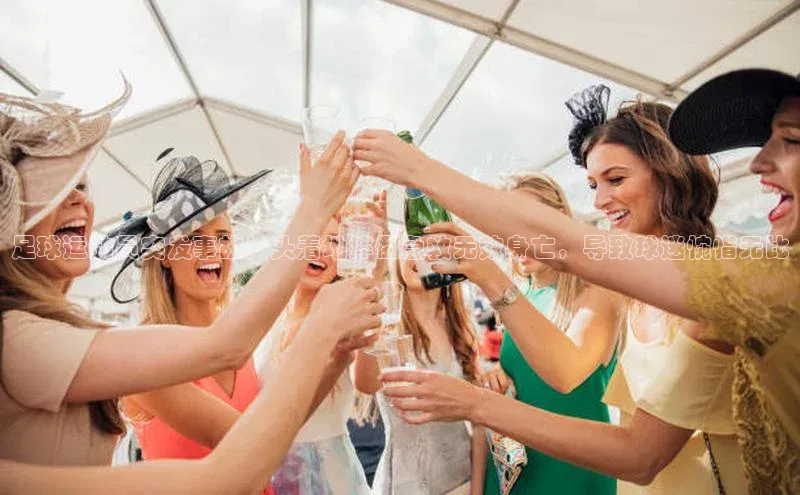 2121非凡app官方下载百度手机卫士足球运动员突发事故！头着地摔倒急救无效身亡，导致球迷惋惜无比